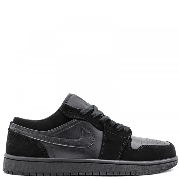 Nike Air Jordan 1 Low (Triple Black)