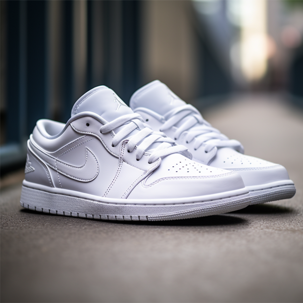 Білі низькі кросівки джордан 1